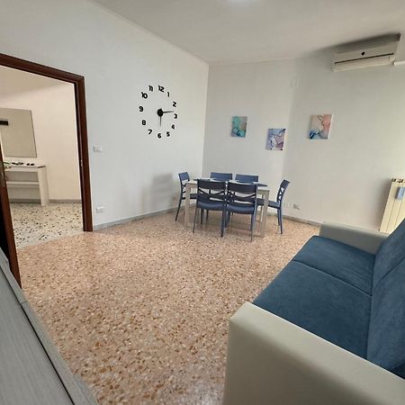 Barbara Sweet Home - Appartamento Intero Рим Екстериор снимка